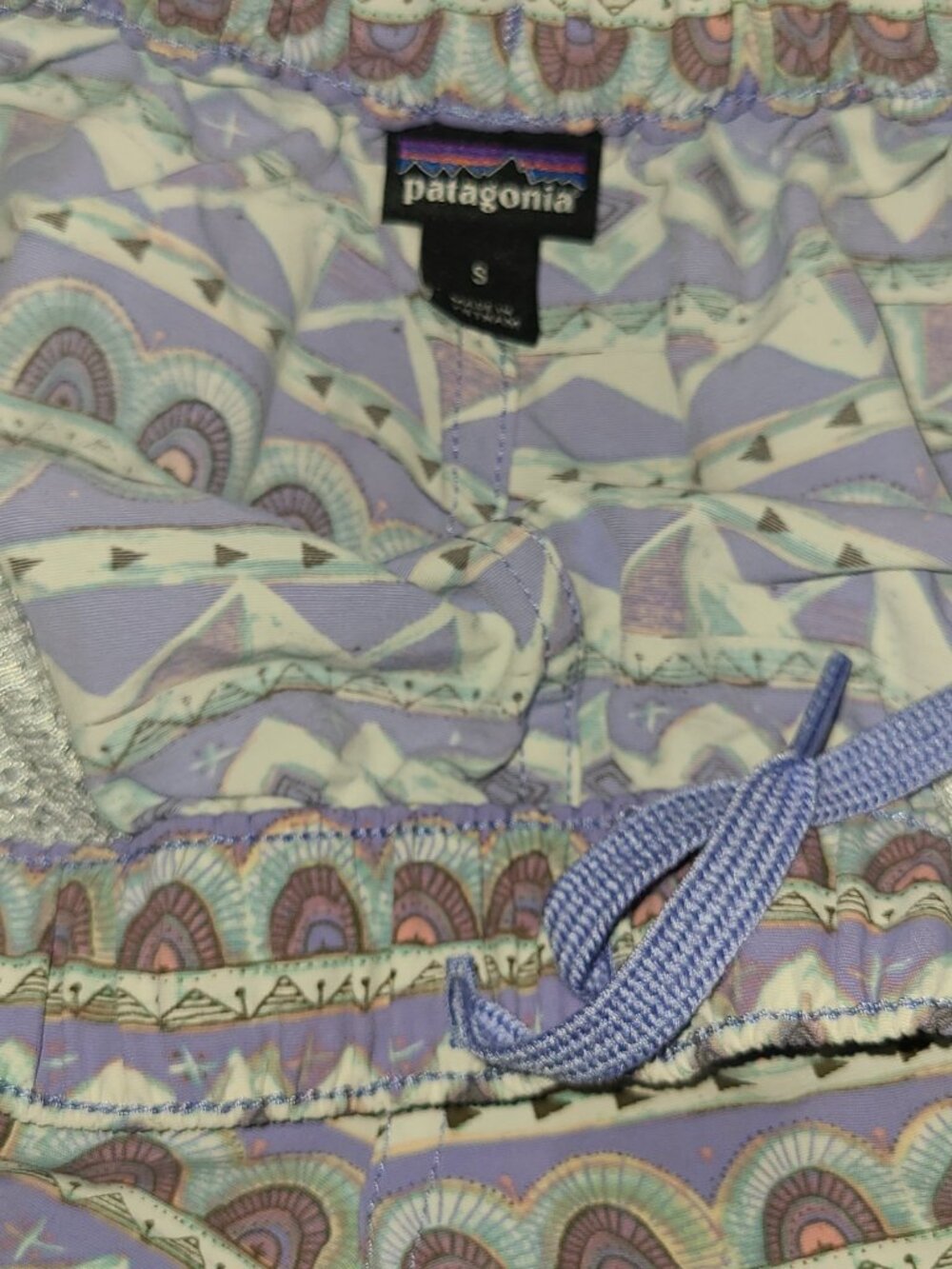 Patagonia women S Barely Baggies Shorts Unlined Nylon Tribal 2.5in - Picture 4 of 6